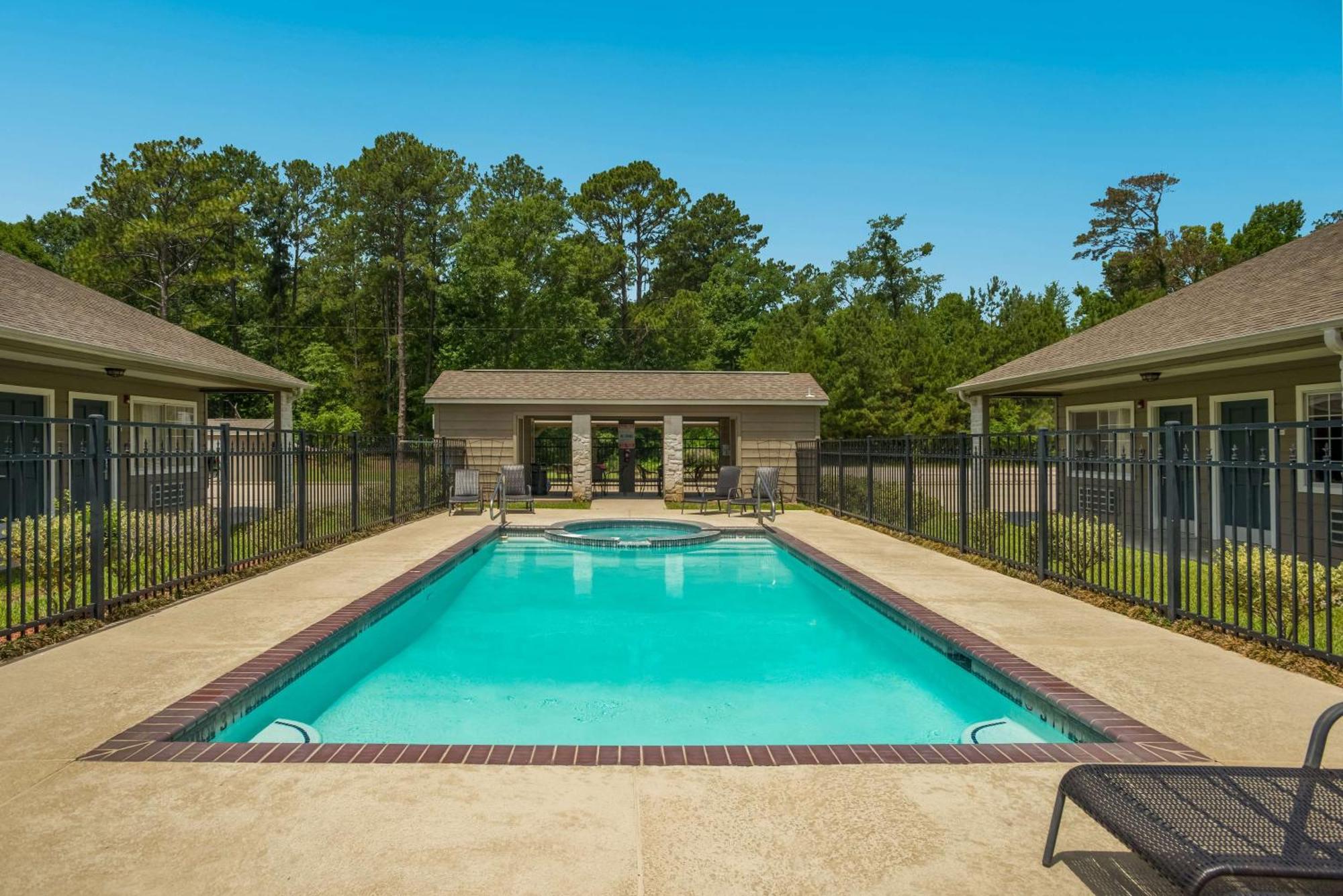 Surestay Hotel By Best Western Leesville Exterior foto